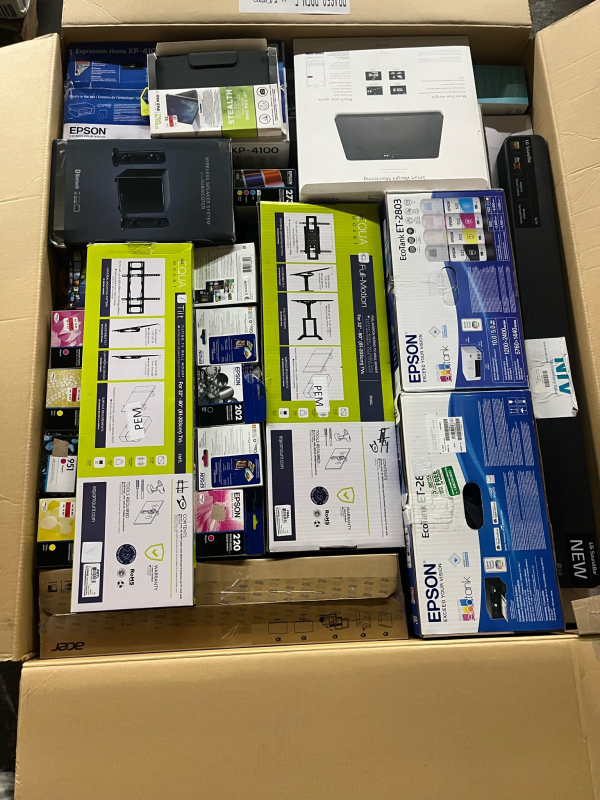 TARGET ELECTRONICS MEGA MYSTERY BOX - Image 5