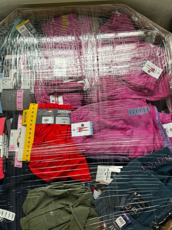 SAMS CLUB MIXED CLOTHING PALLET - SC-1095